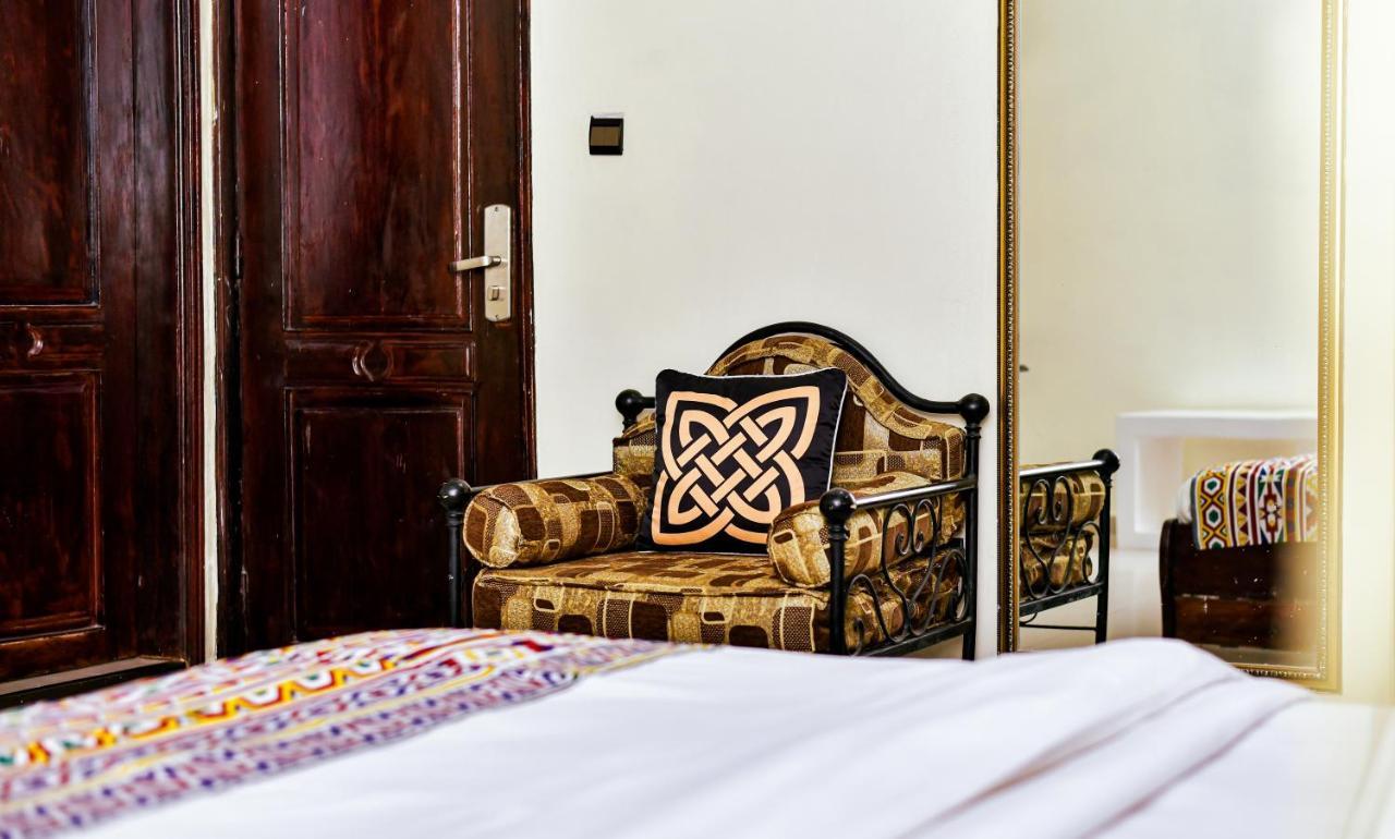 Hotel M'Rode لومي المظهر الخارجي الصورة