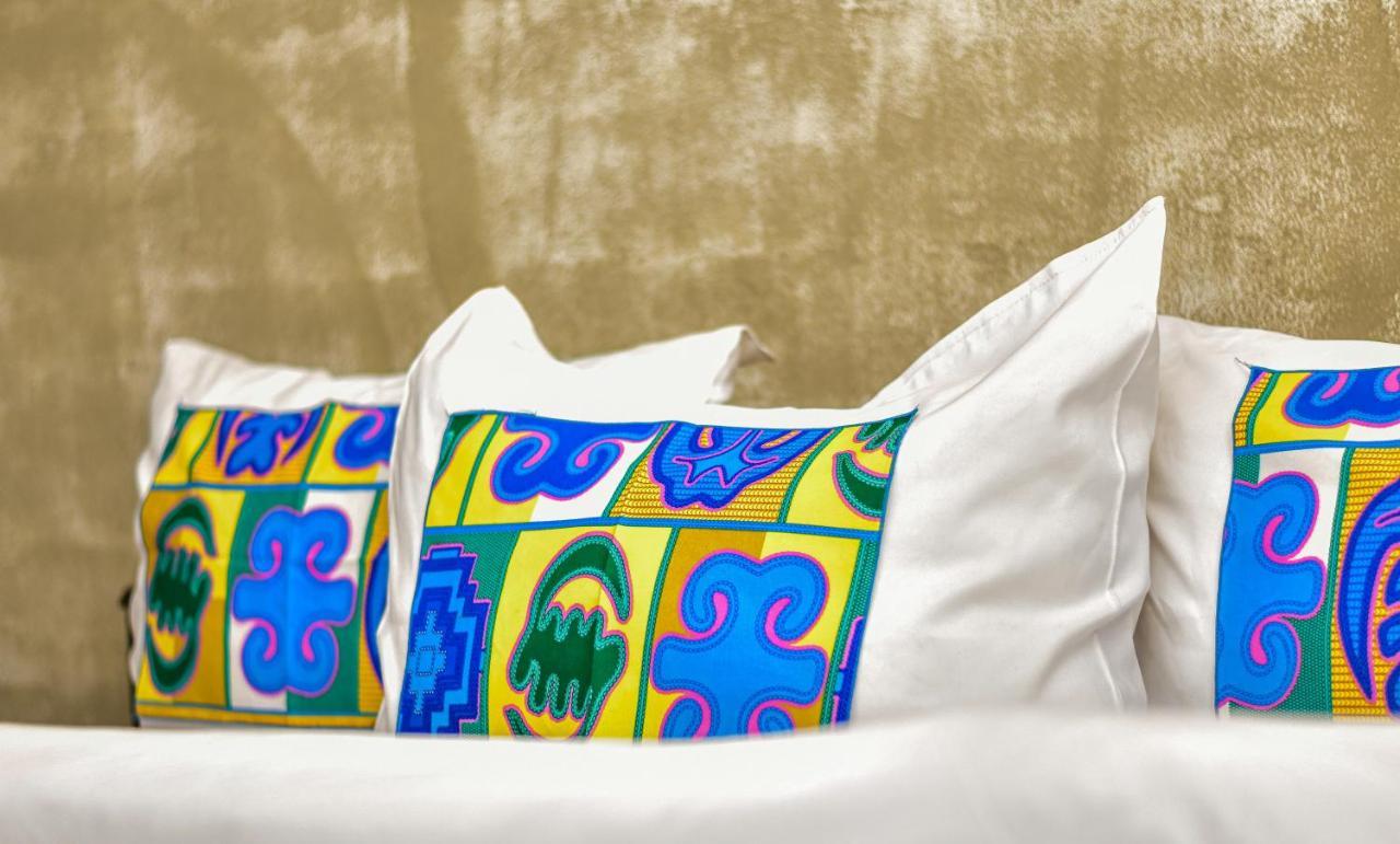 Hotel M'Rode لومي المظهر الخارجي الصورة